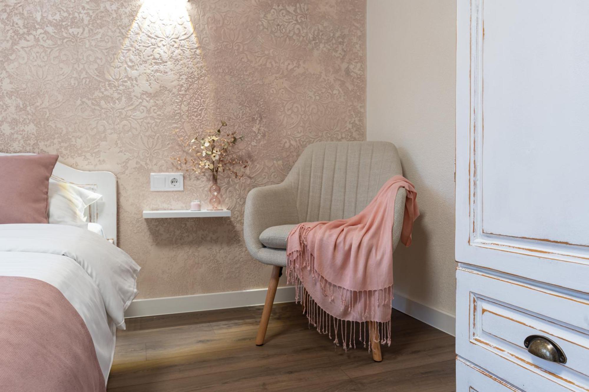 Guest House Divna เวลีคอเทอร์โนโว ภายนอก รูปภาพ