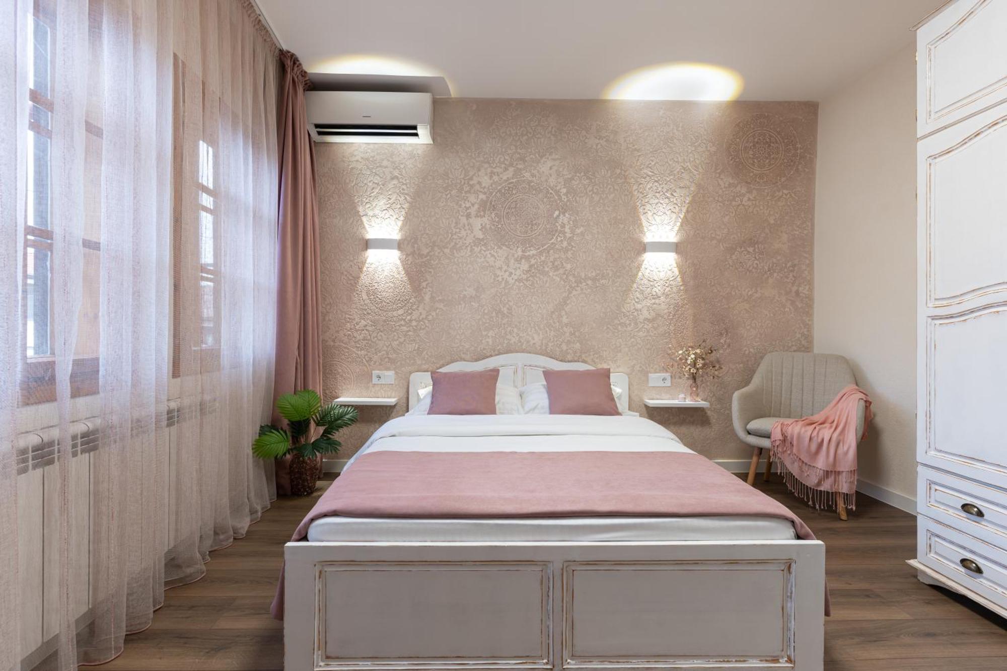 Guest House Divna เวลีคอเทอร์โนโว ภายนอก รูปภาพ