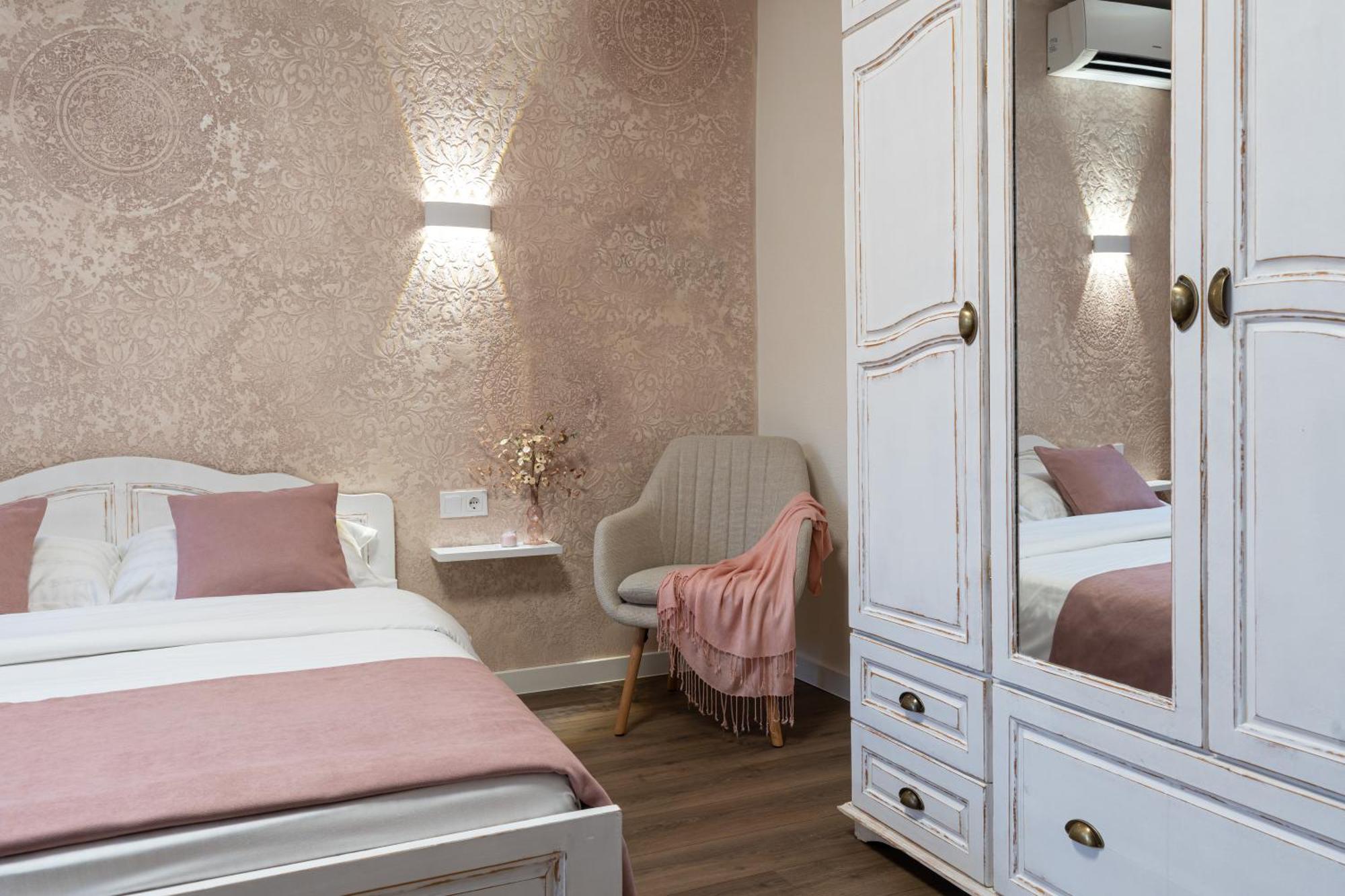 Guest House Divna เวลีคอเทอร์โนโว ภายนอก รูปภาพ